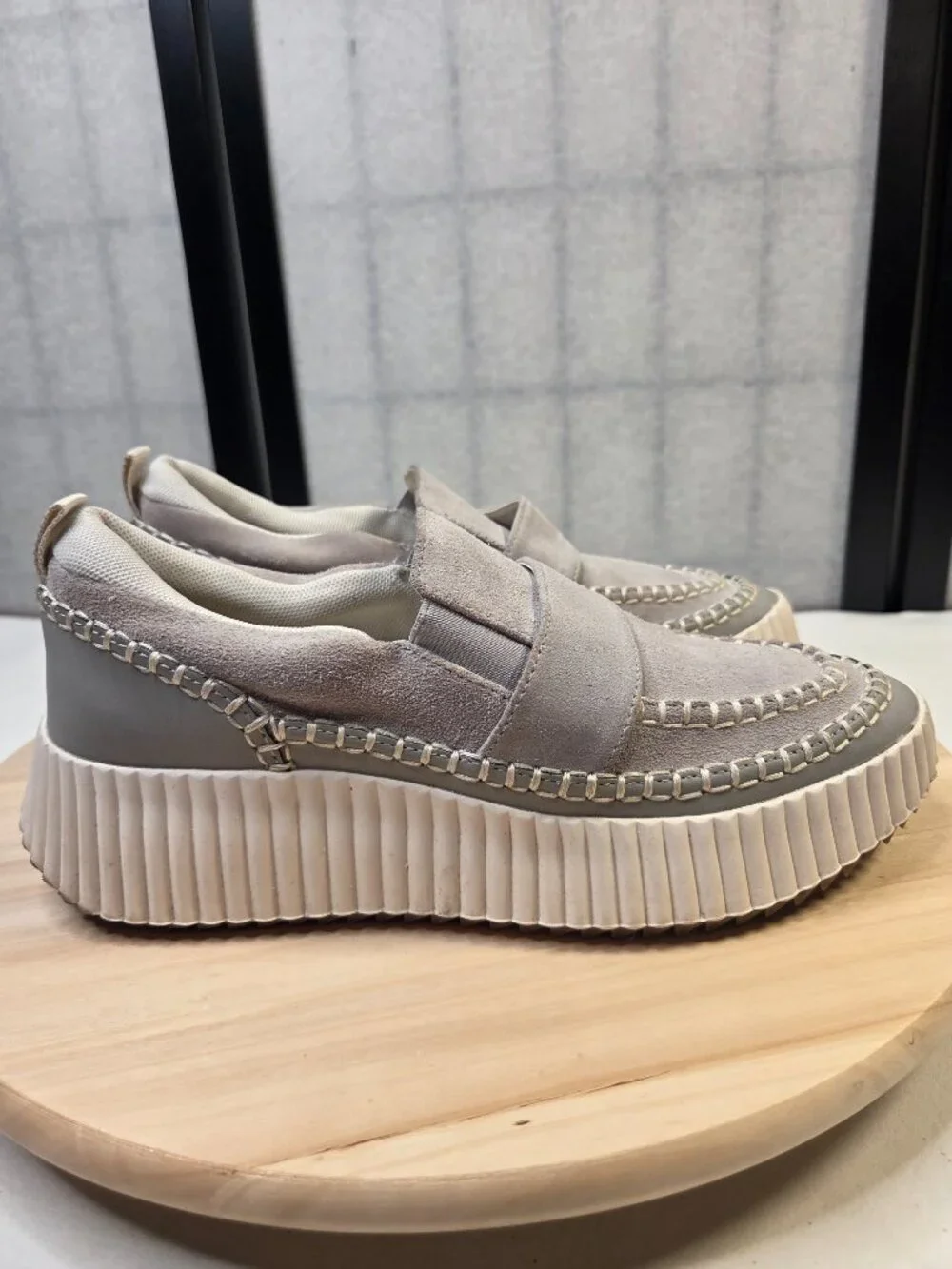 Dolce Vita Dayo Gray Wedge Heel Slip-On Loafer Shoes Women US 8.5M